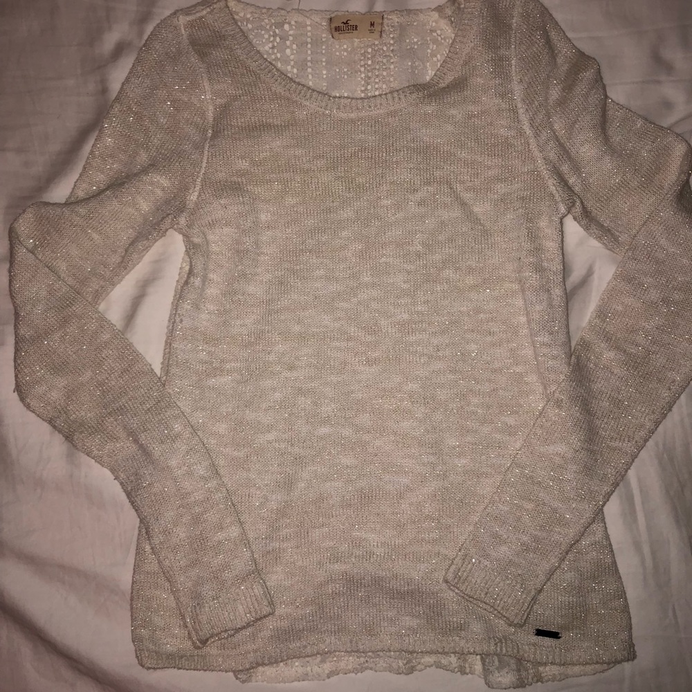 Hollister knotted sweater